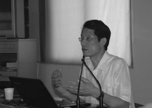 他(tā)用(yong)生(sheng)命成(cheng)就“世界高(gao)度”